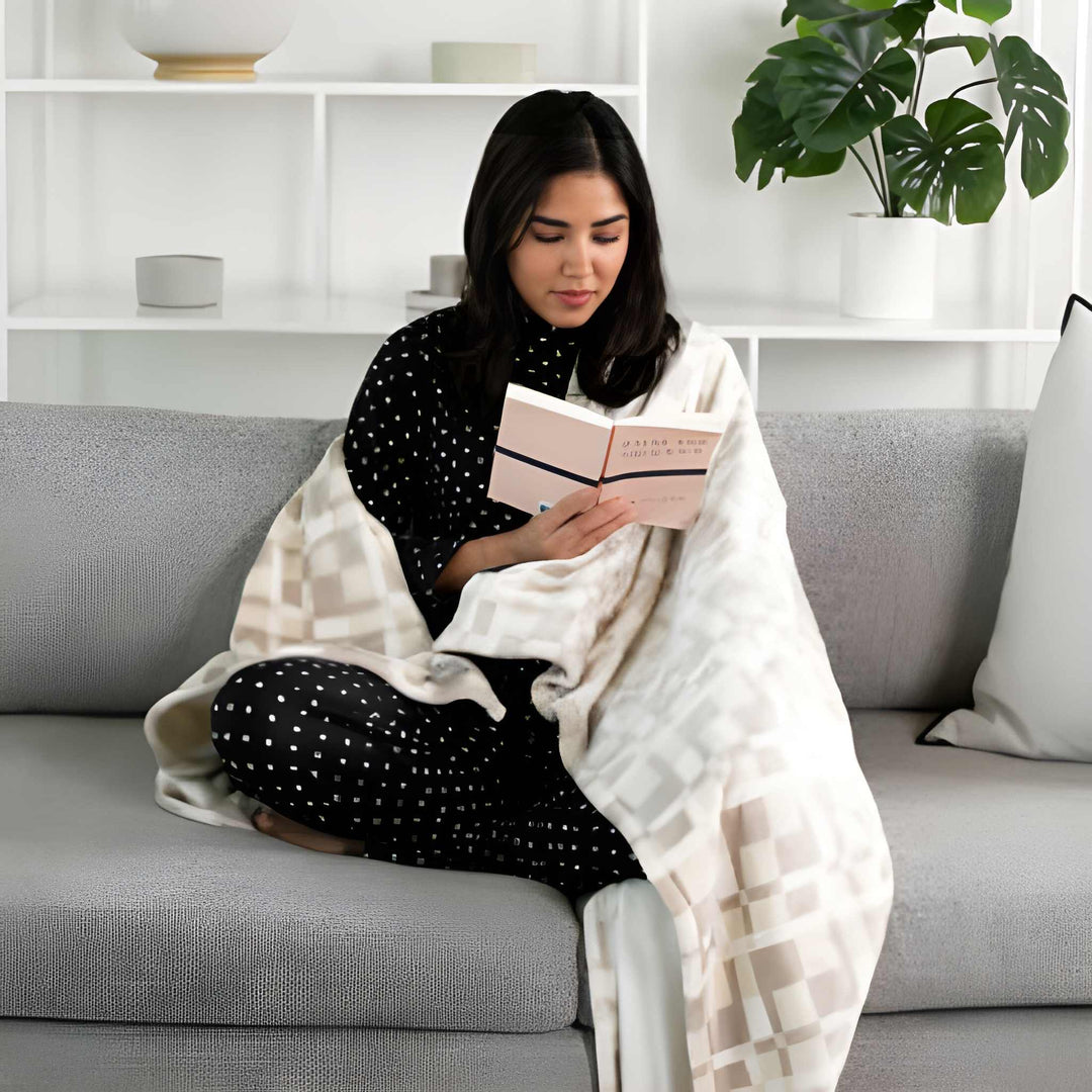 Brookstone Cozy Heated Plush Throw Chic Plaid
