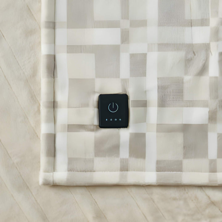 Brookstone Cozy Heated Plush Throw Chic Plaid