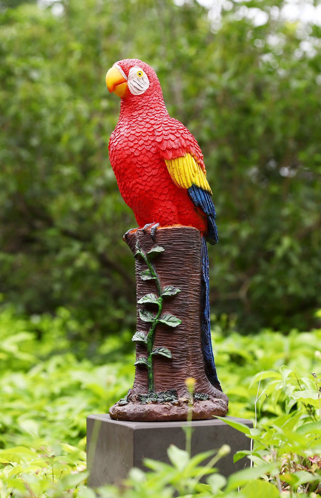 Red Parrot Statue With High-Power Solar Spotlight