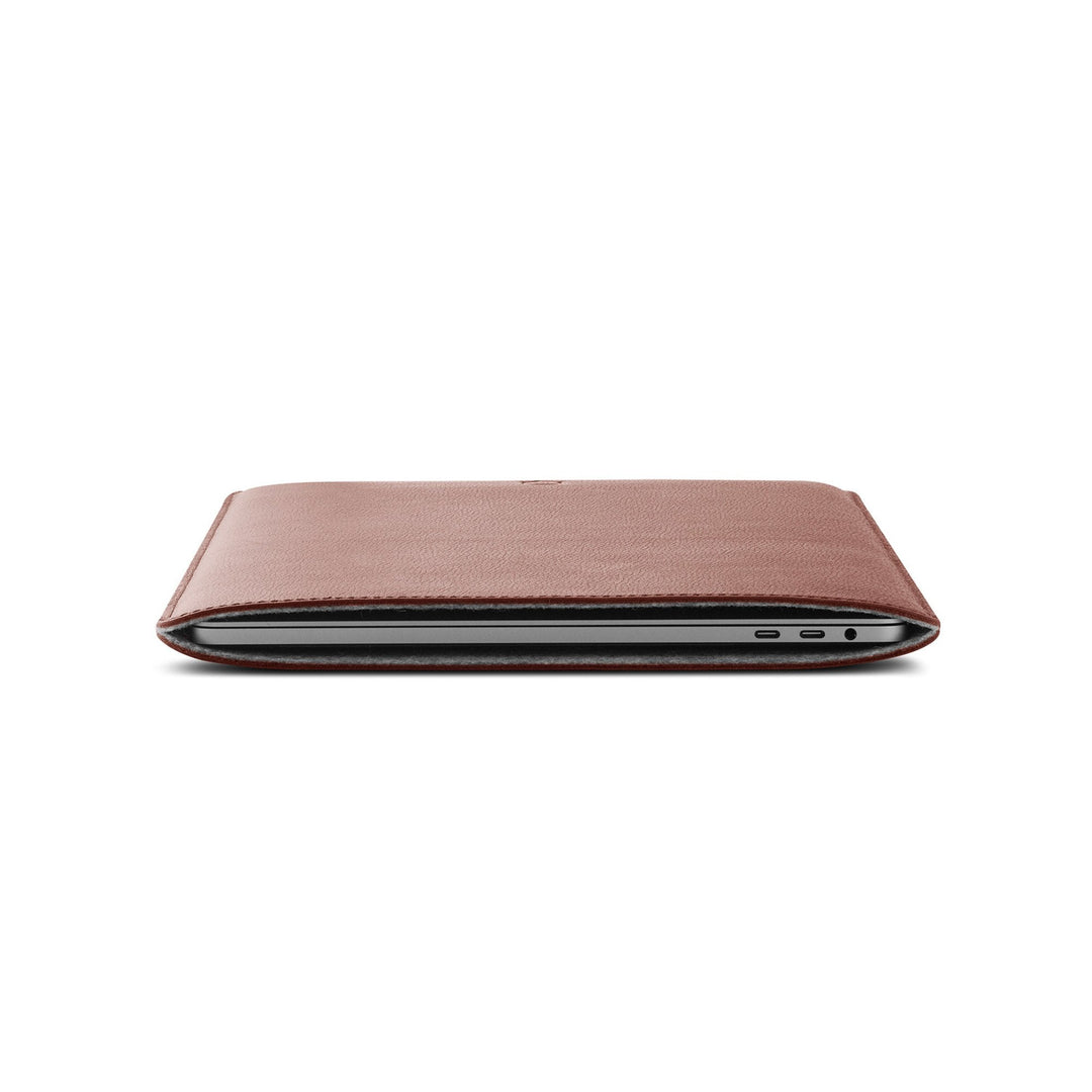 Woolnut Leather Sleeve for 15-inch MacBook Pro