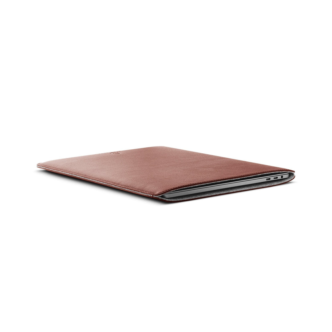 Woolnut Leather Sleeve for 15-inch MacBook Pro