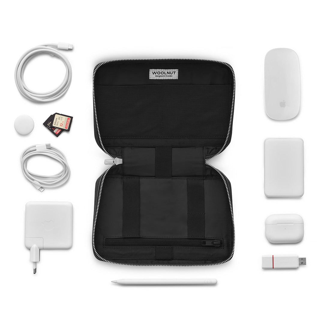Woolnut Leather Tech Organizer